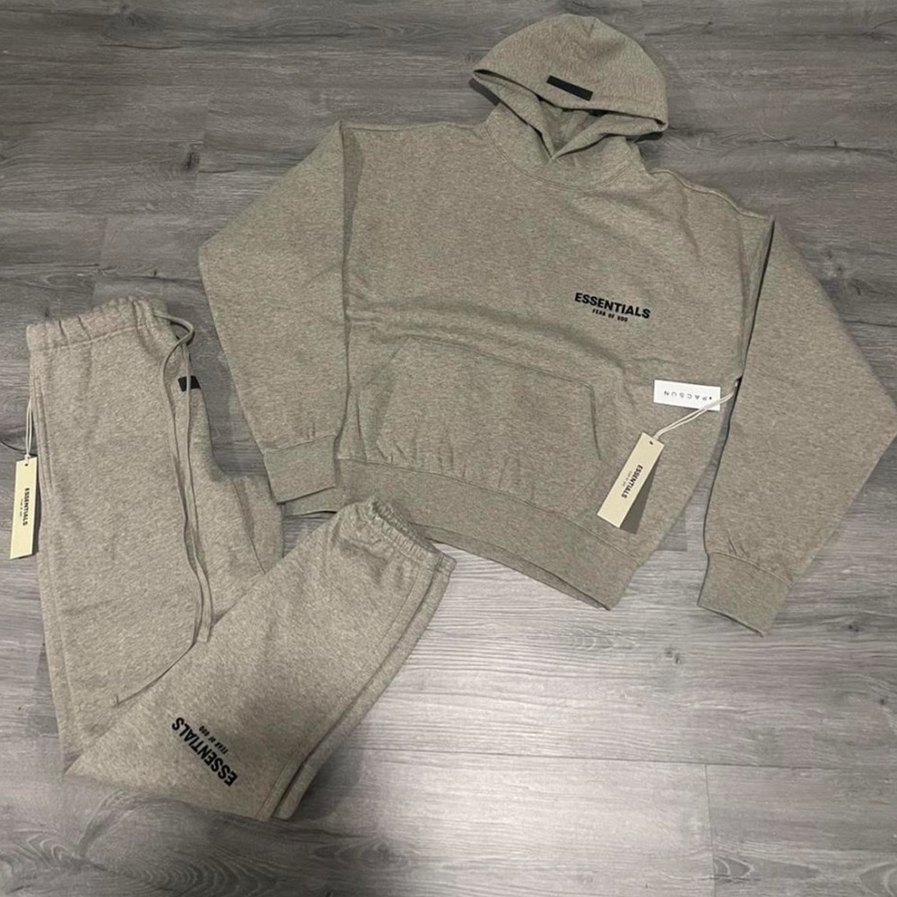 Essentials unisex Light Gray Joggers